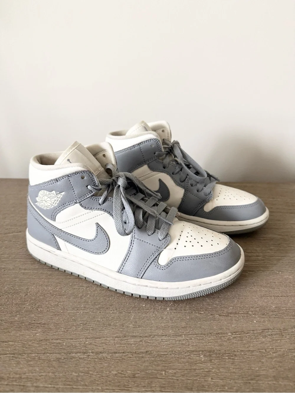 Nike Air Jordan 1 Mid Stealth High Top Sneaker in Gray & White Size 7.5